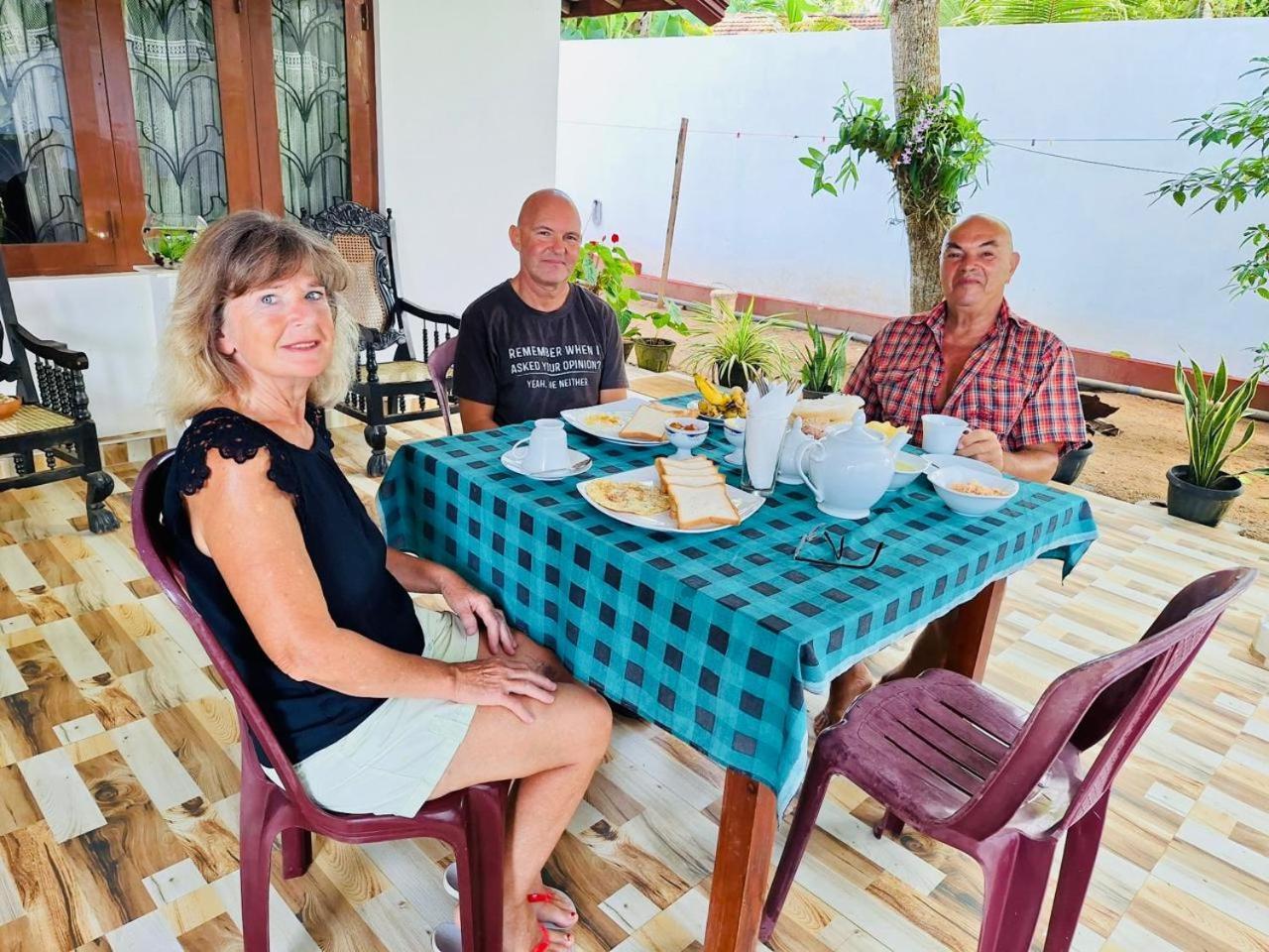 Ameena Homestay Tangalle Luaran gambar