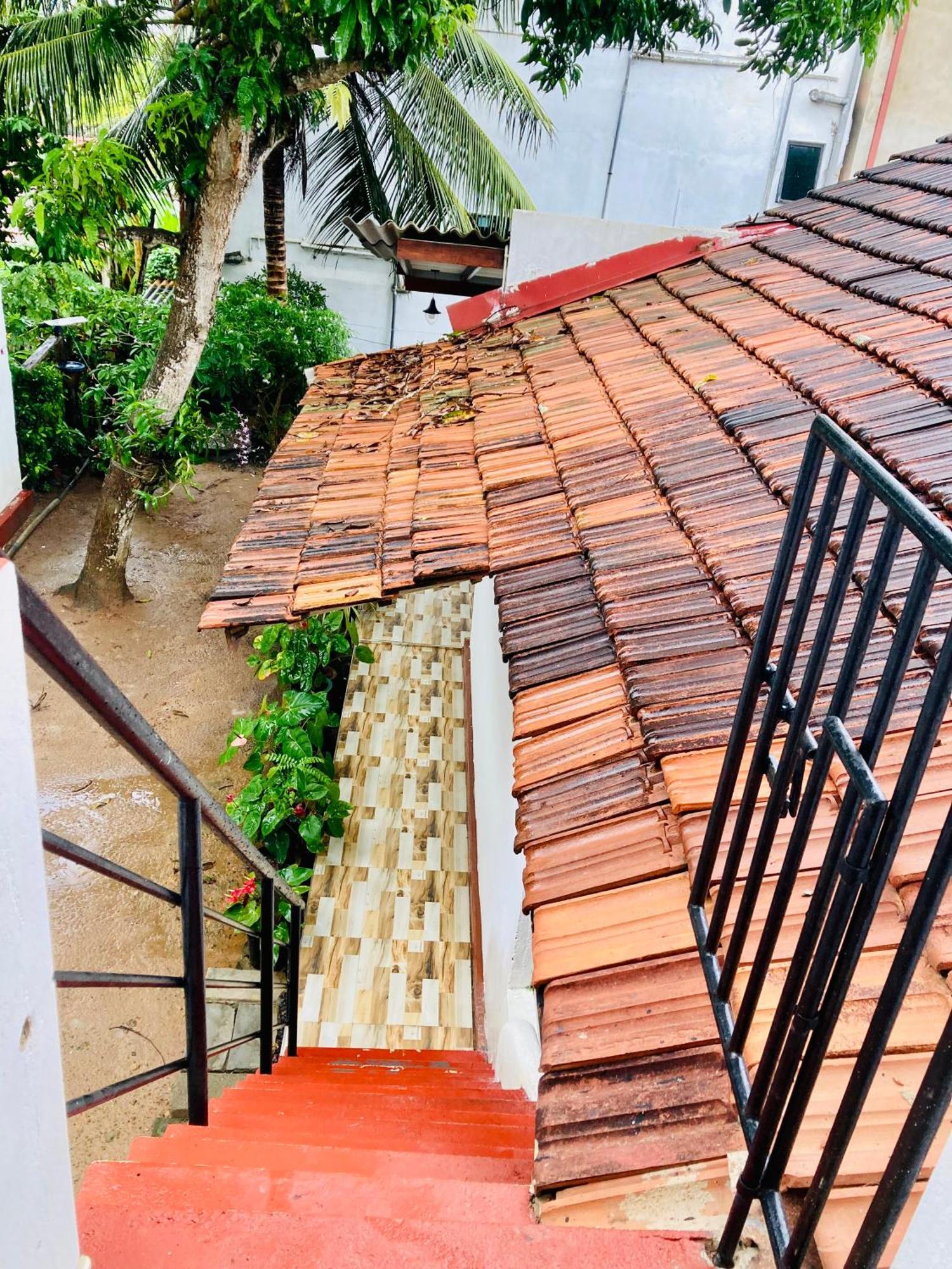 Ameena Homestay Tangalle Luaran gambar
