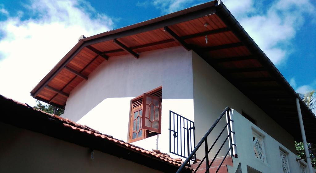 Ameena Homestay Tangalle Luaran gambar